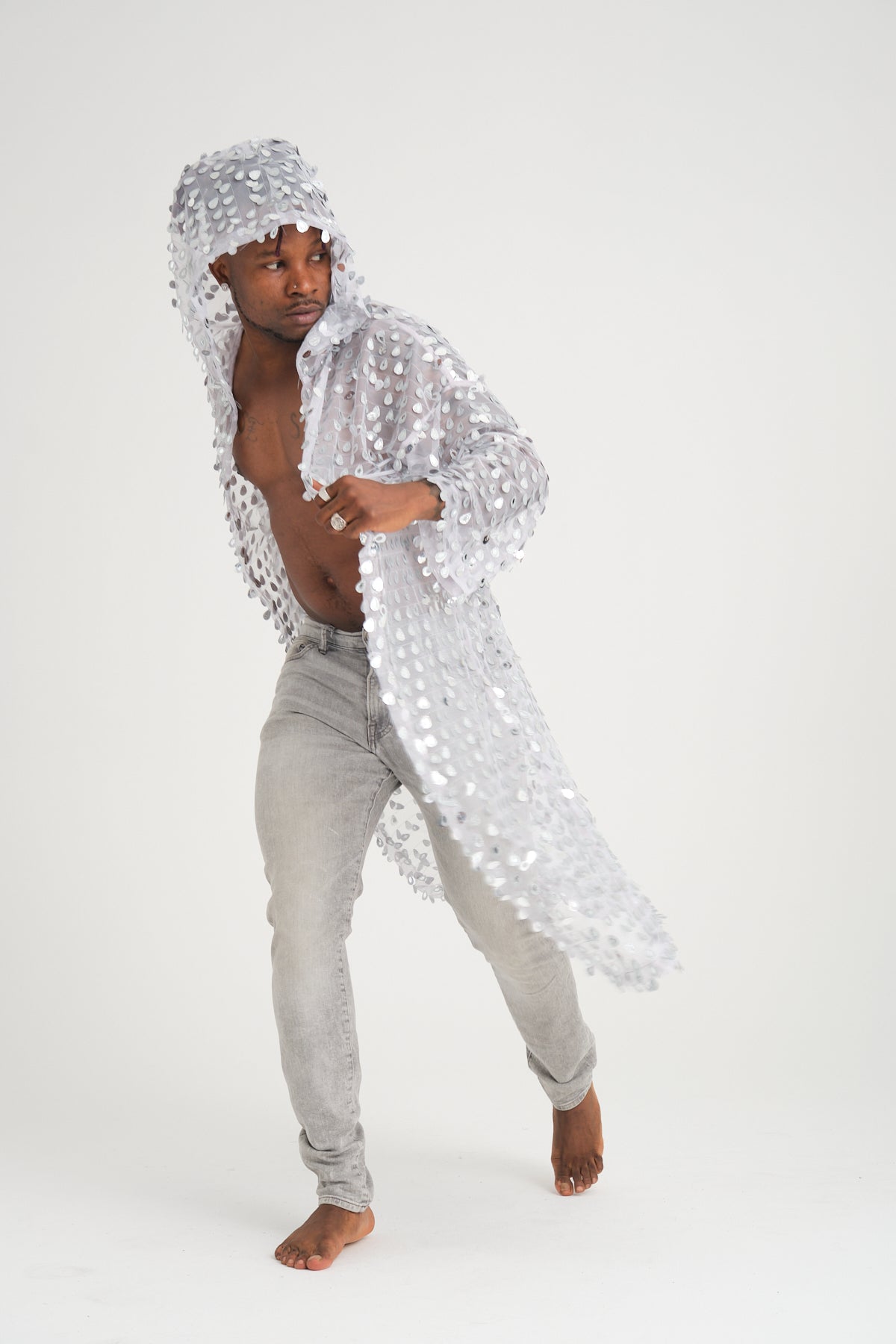 Payetli Gümüş Damla Pullu Gri Uzun Kimono