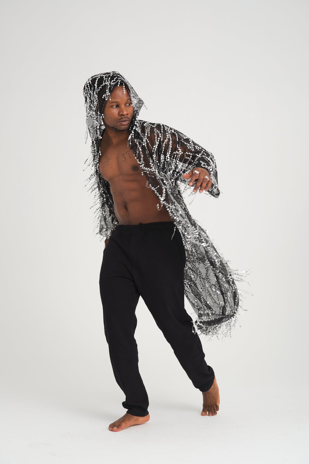 Pul Payetli Püsküllü Siyah Gümüş Uzun Kimono