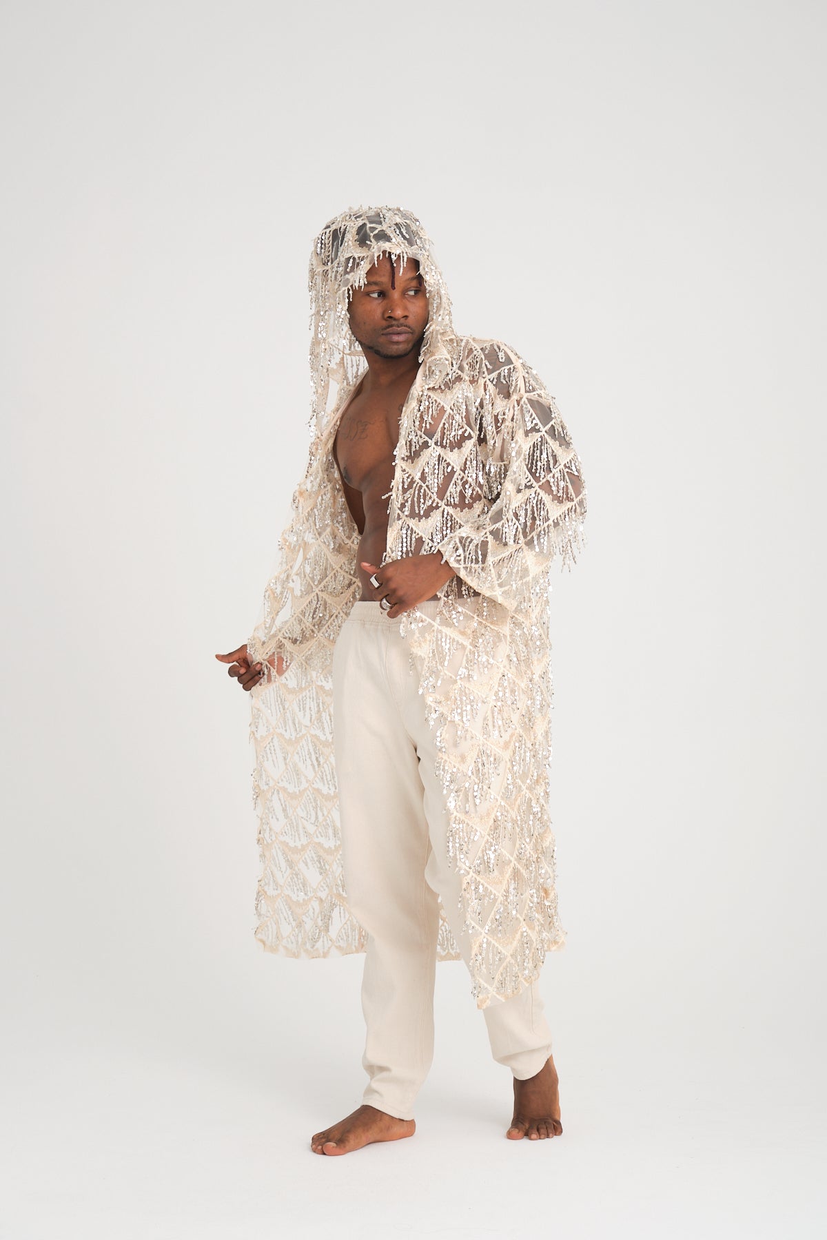 Pul Payetli Püsküllü Bej Uzun Kimono