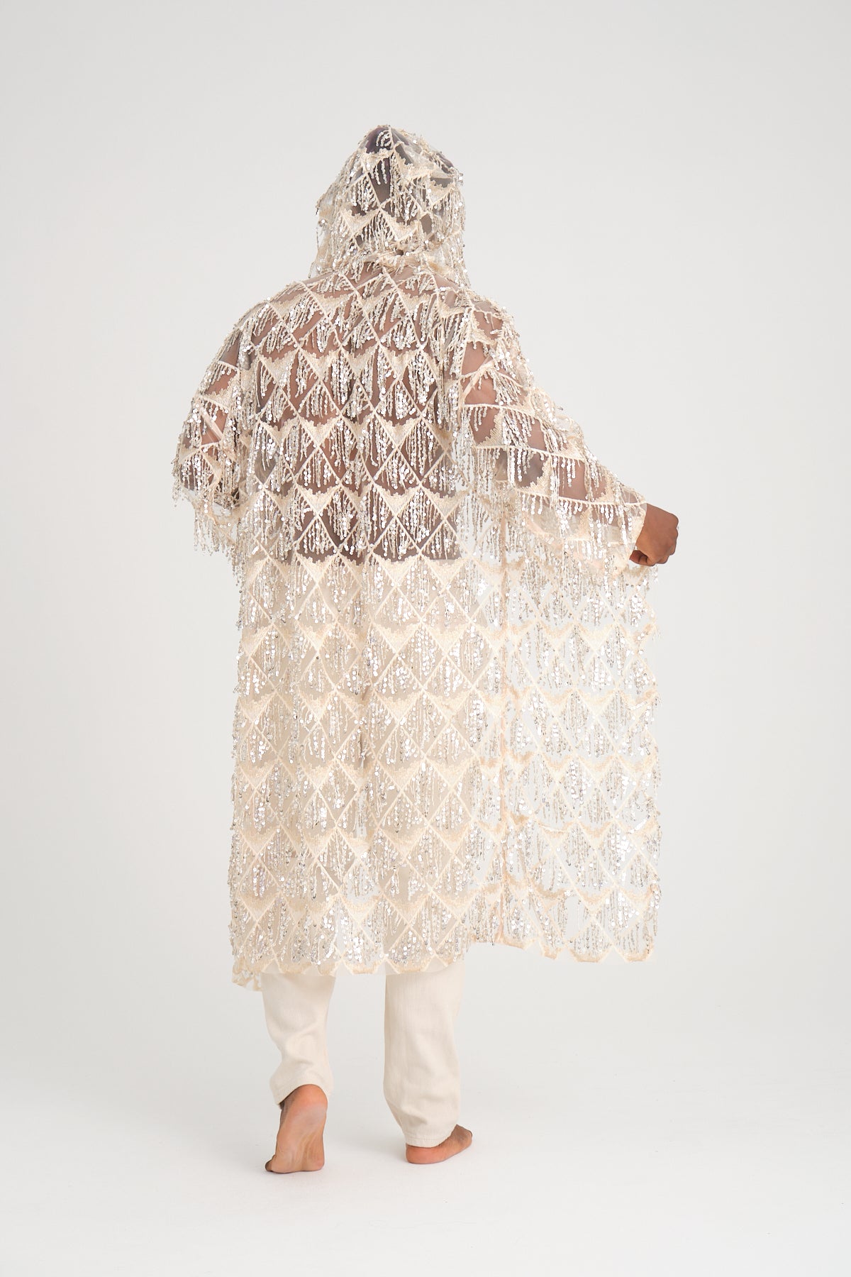 Pul Payetli Püsküllü Bej Uzun Kimono