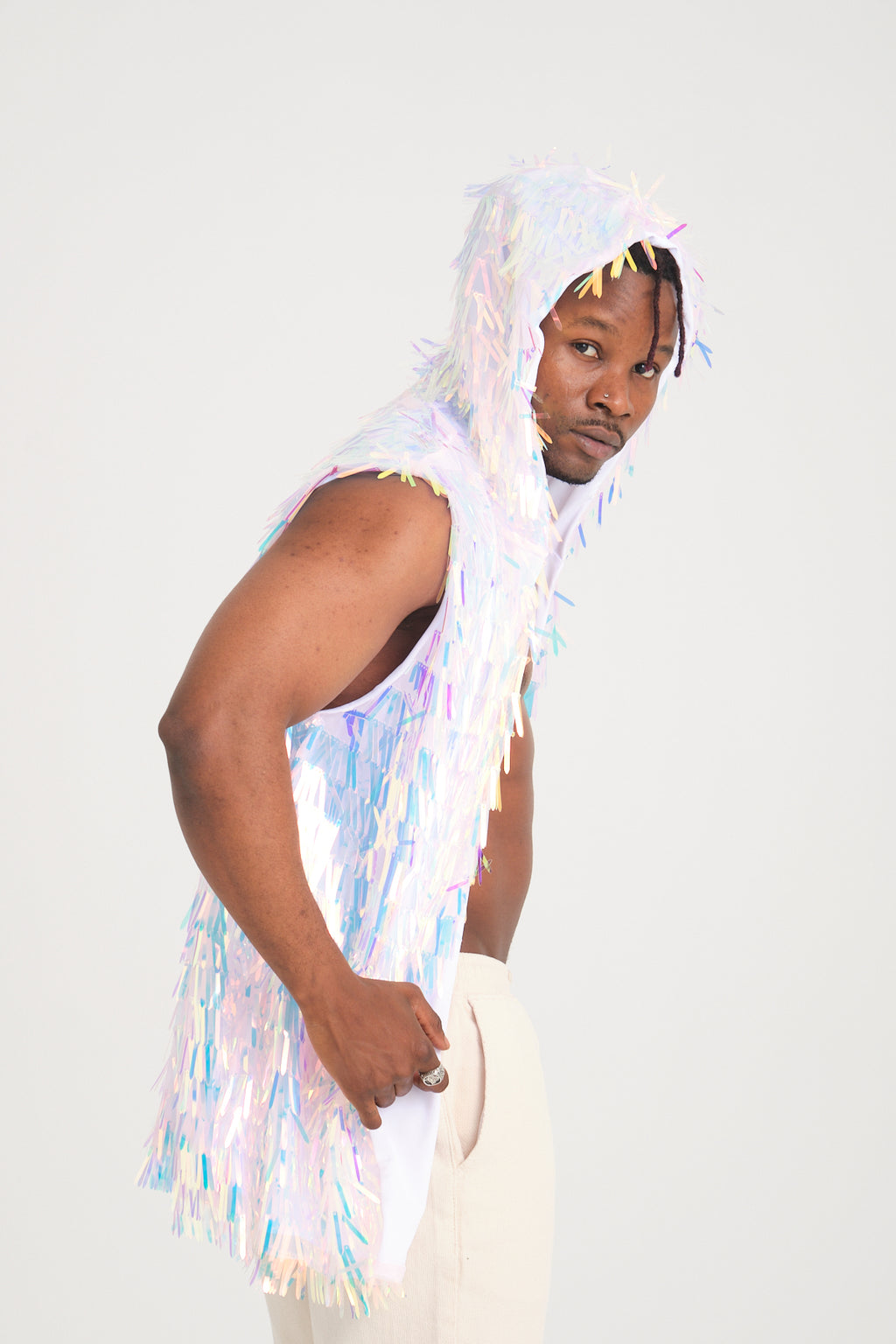 Beyaz Uzun Pullu Kapüşonlu Yelek