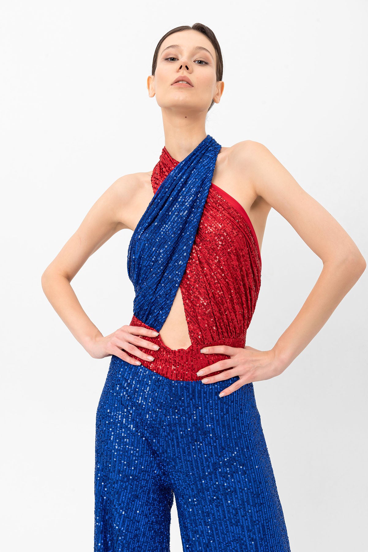 Pul Payetli Halter Yaka Kırmızı Mavi Wide Leg Tulum