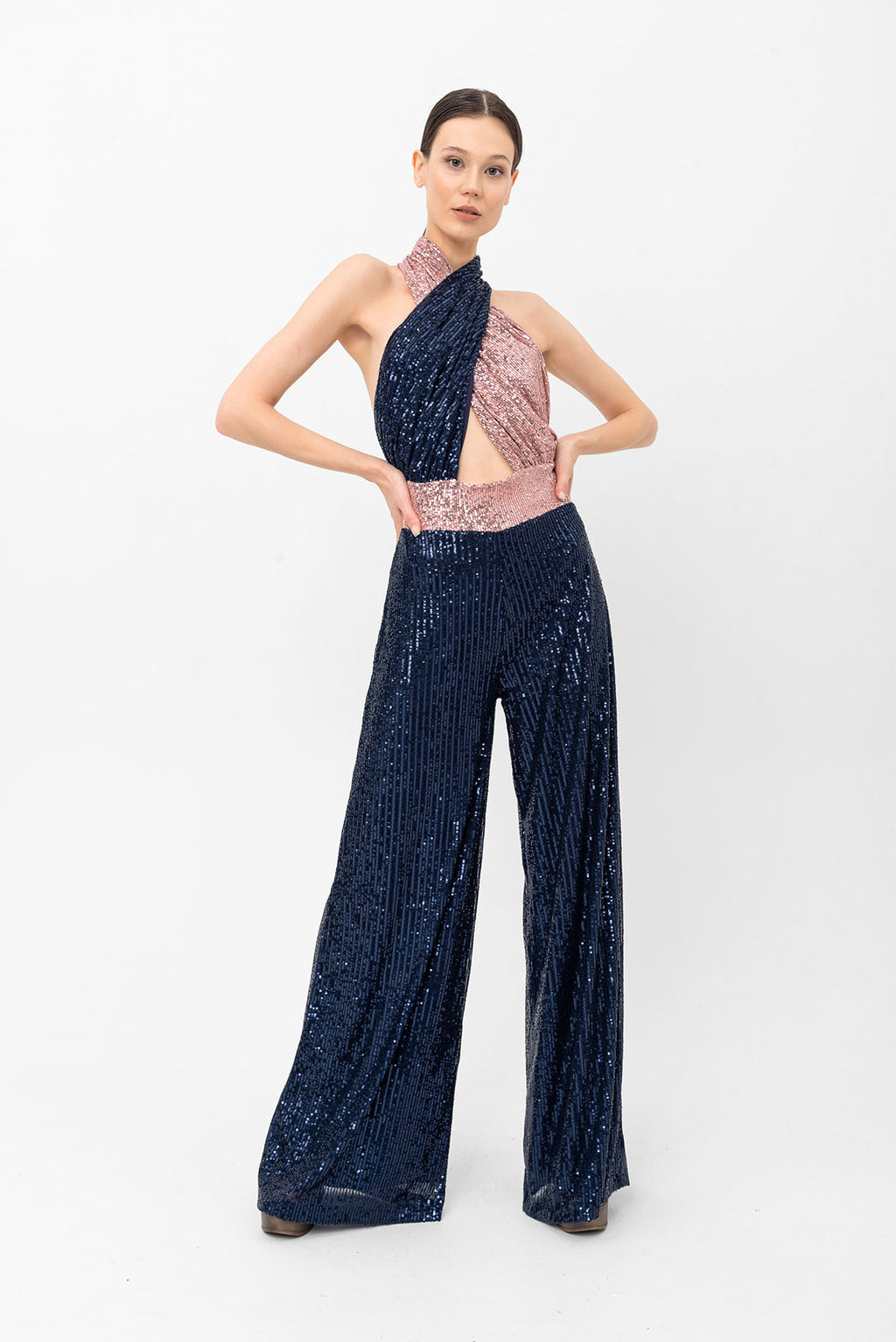 Pul Payetli Halter Yaka Pembe Lacivert Wide Leg Tulum