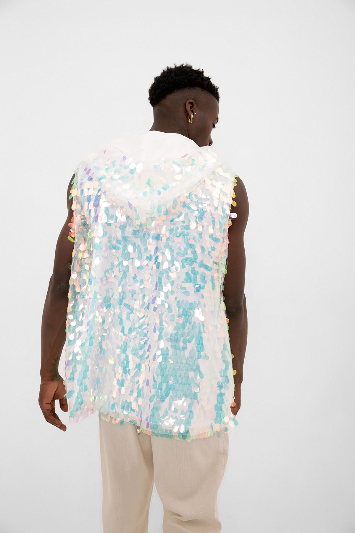 Beyaz Hologram Mermaid Pullu Kapüşonlu Yelek