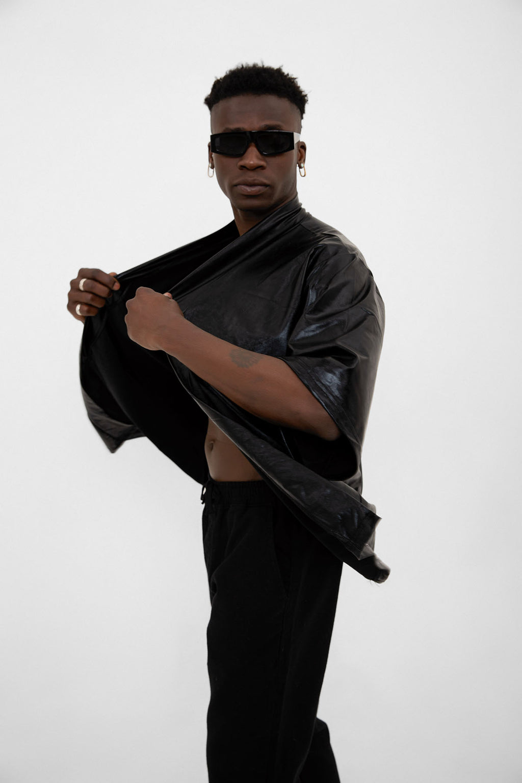 Siyah Parlak Kumaşlı Festival Kimono