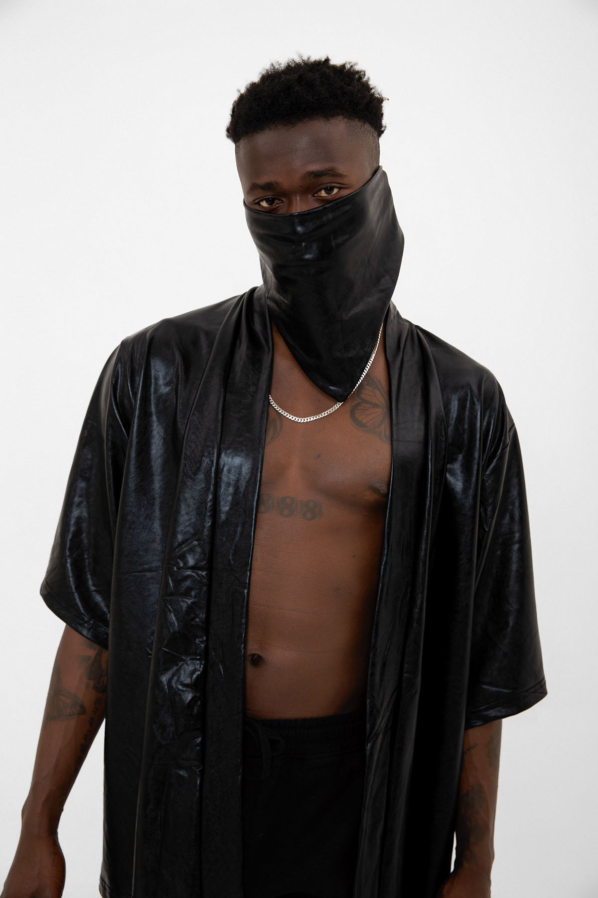 Siyah Parlak Kumaşlı Festival Kimono