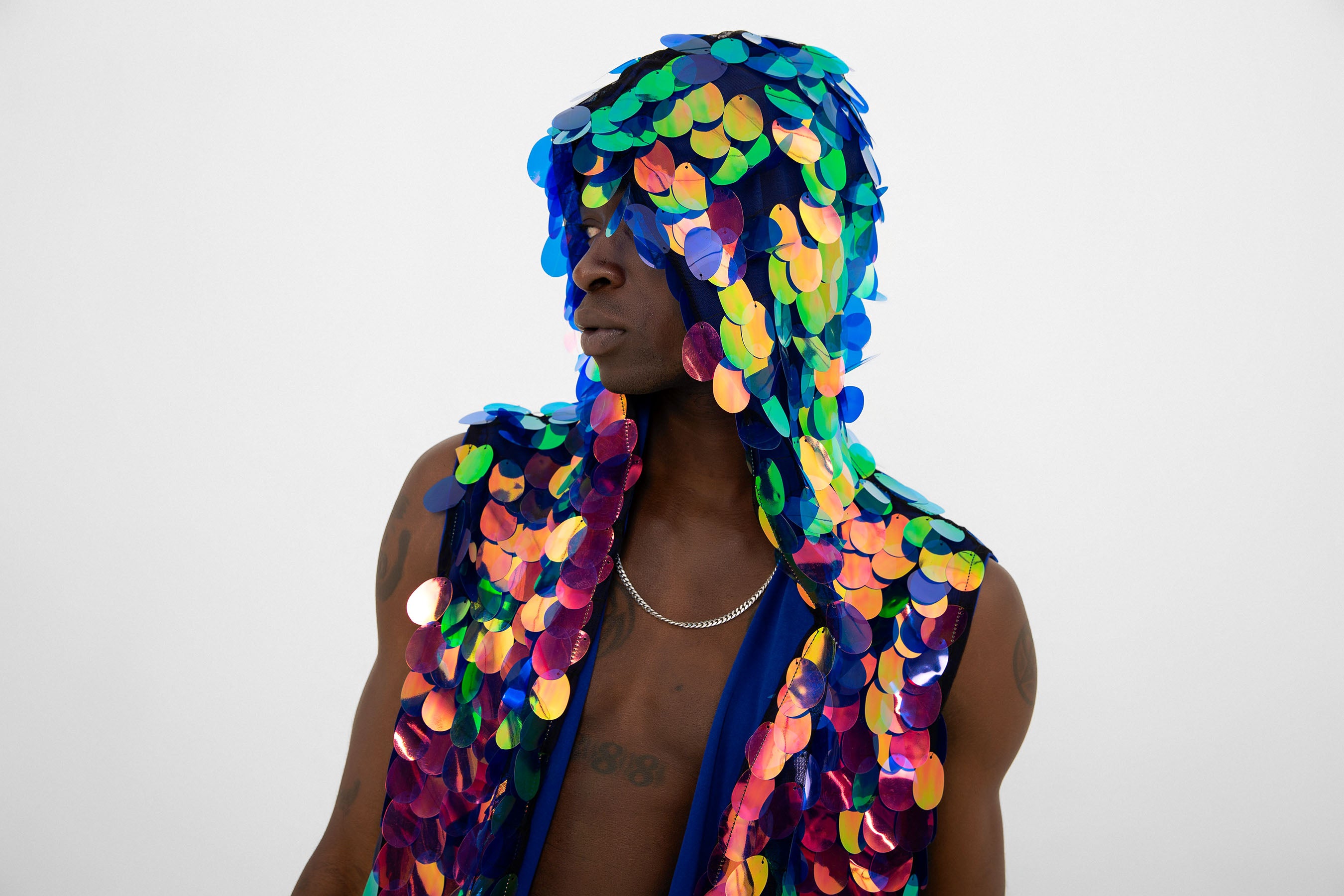 Mavi Yeşil Hologram Mermaid Pullu Kapüşonlu Yelek