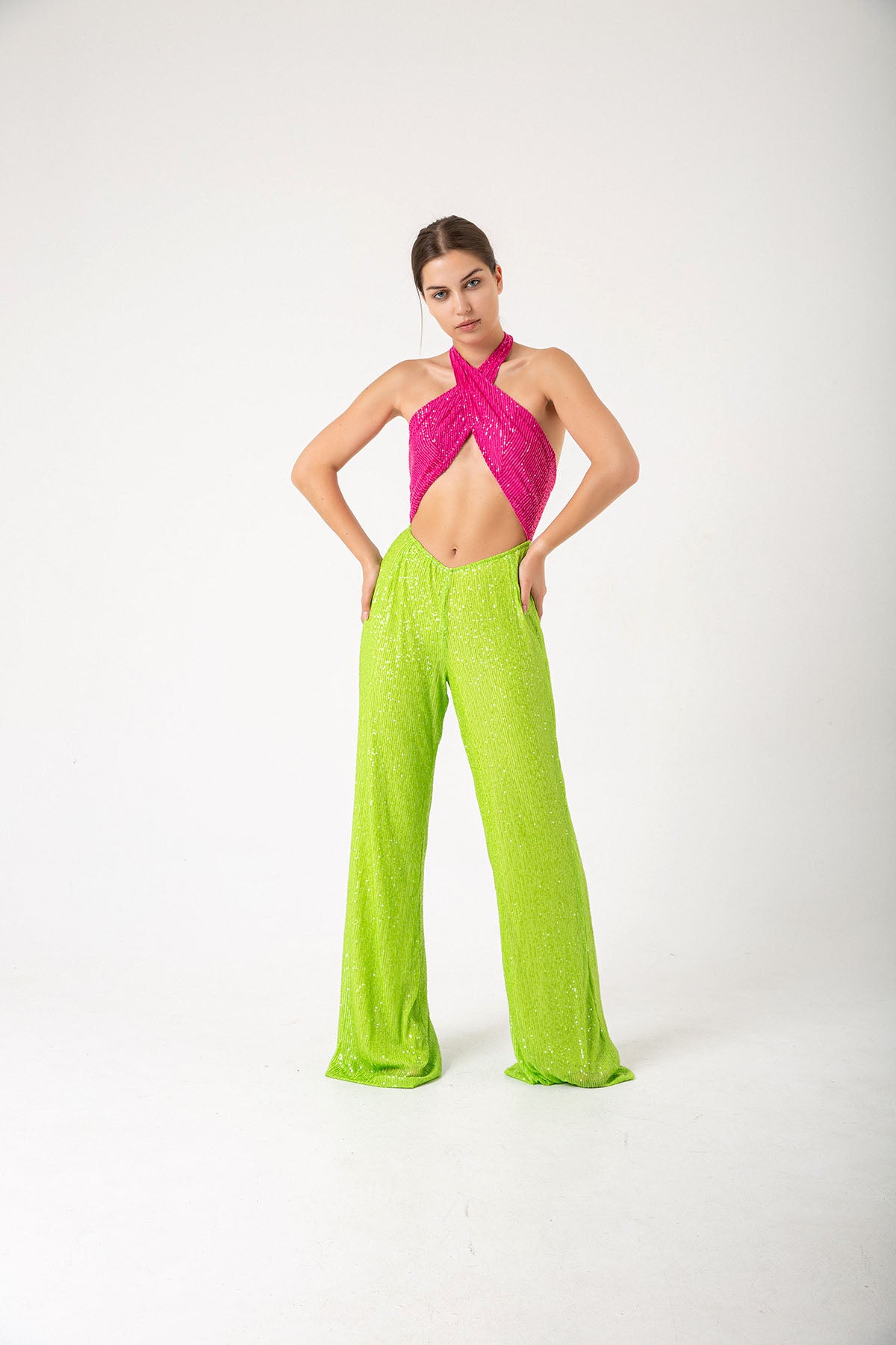 Pul Payetli Halter Yaka Pembe Yeşil İspanyol Paça Tulum