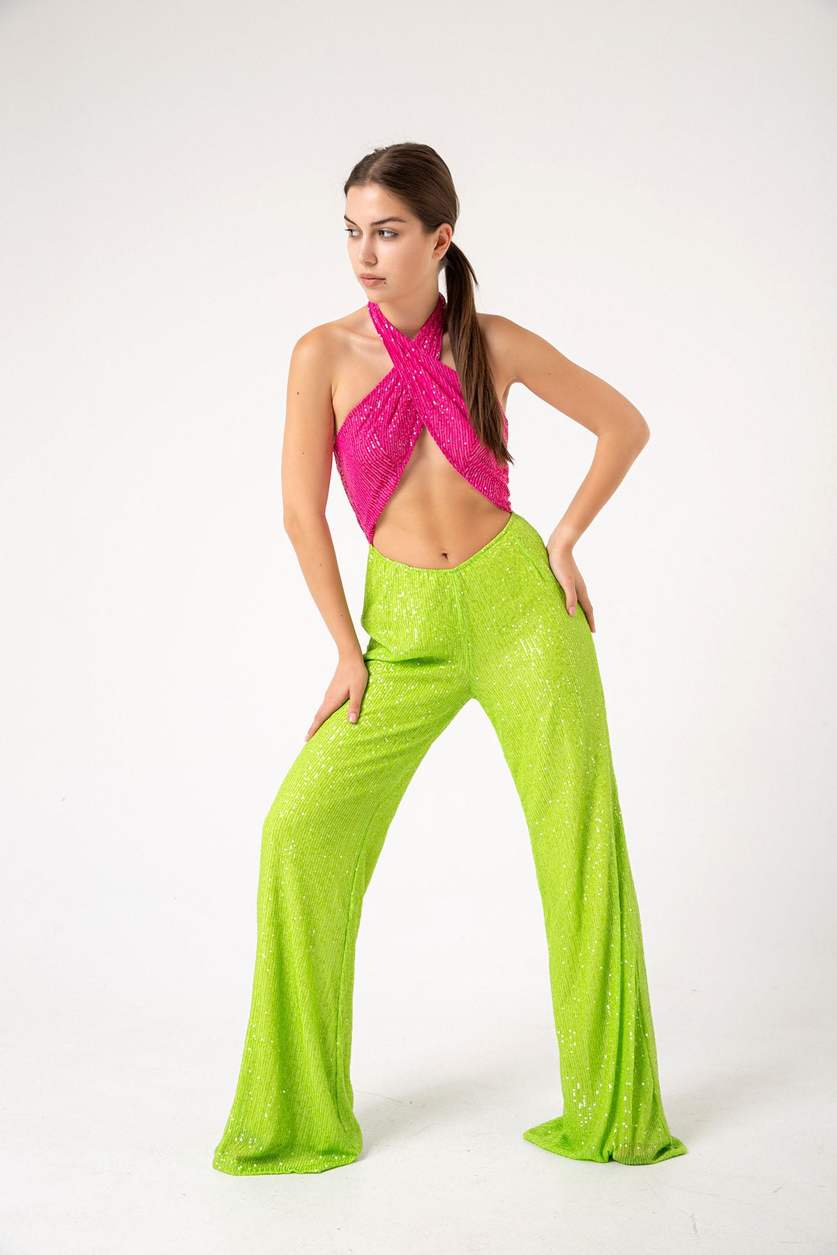 Pul Payetli Halter Yaka Pembe Yeşil İspanyol Paça Tulum