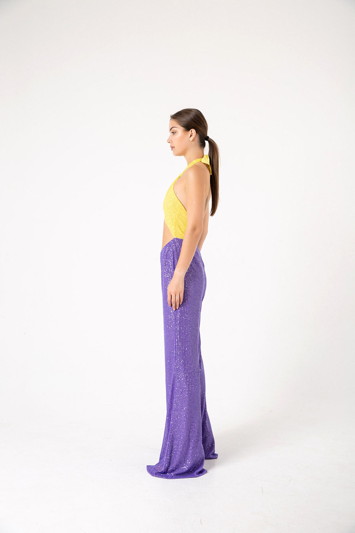 Pul Payetli Halter Yaka Sarı Mor İspanyol Paça Tulum