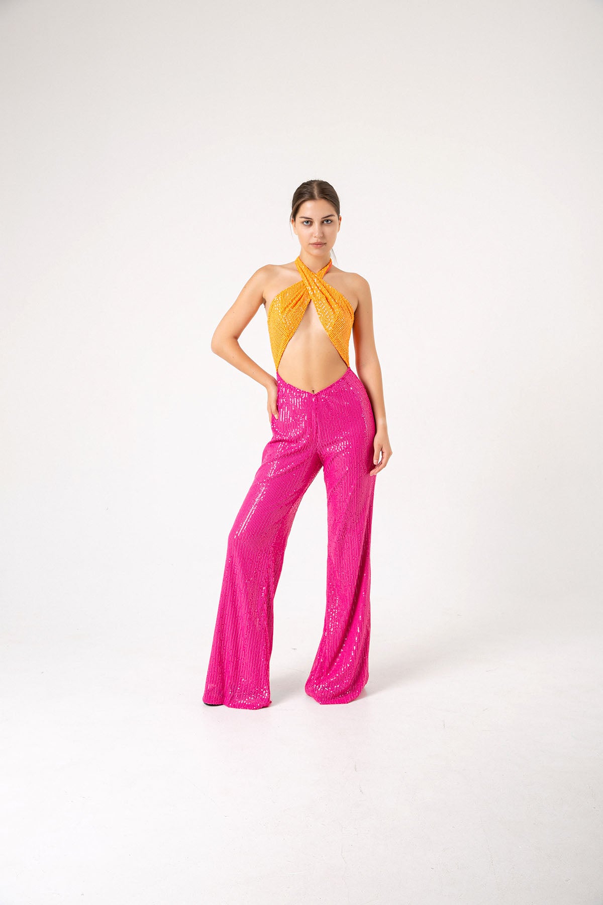 Pul Payetli Halter Yaka Pembe Turuncu İspanyol Paça Tulum