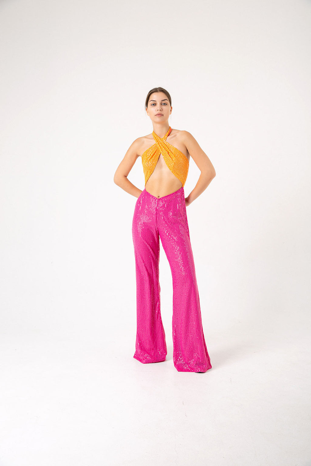 Pul Payetli Halter Yaka Pembe Turuncu İspanyol Paça Tulum