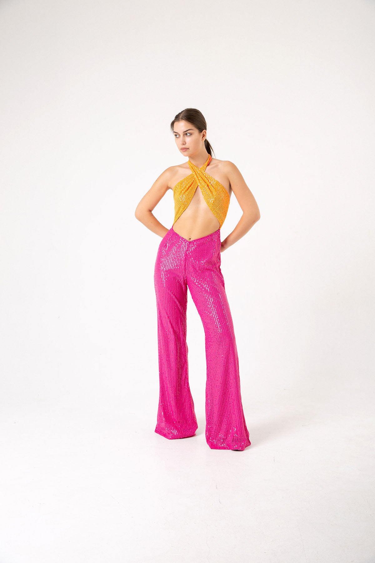 Pul Payetli Halter Yaka Pembe Turuncu İspanyol Paça Tulum