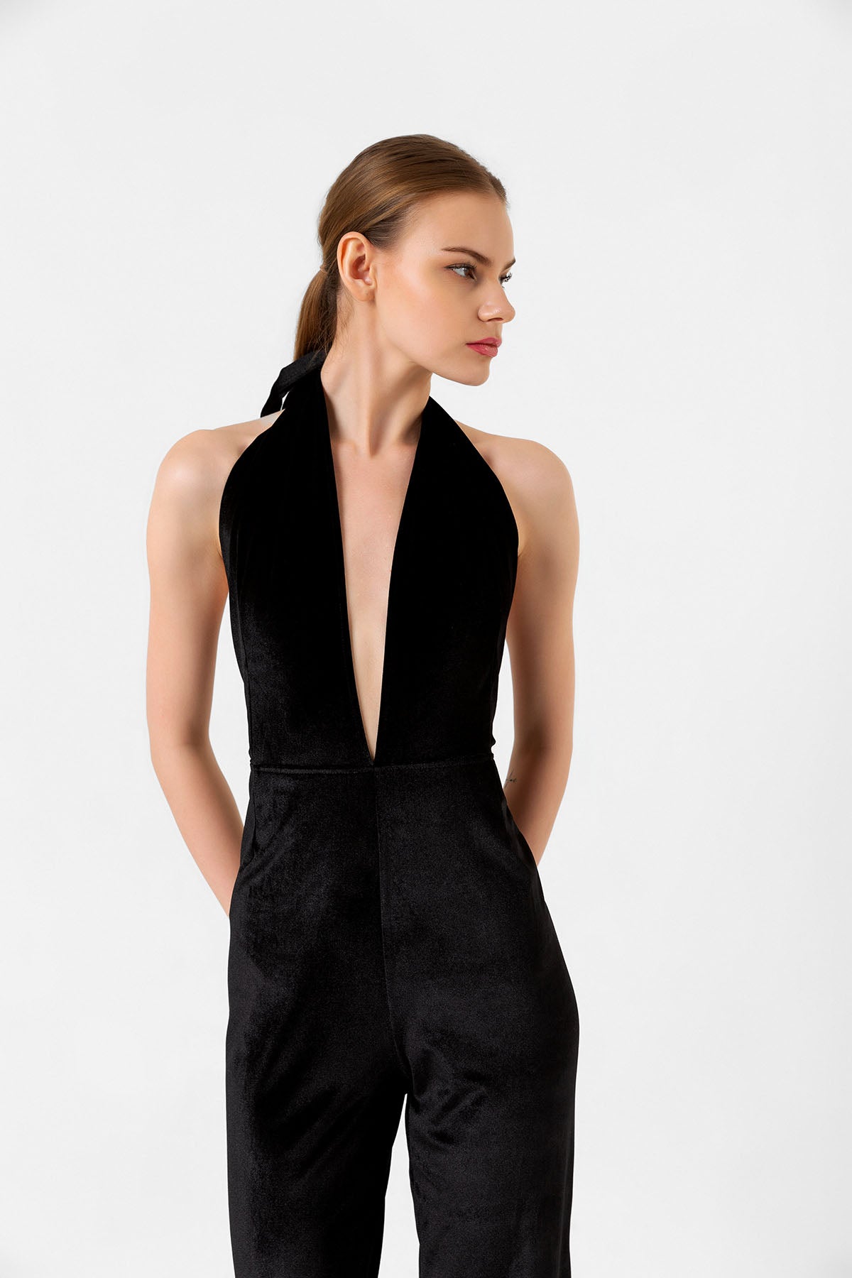 V Yaka Kadife Siyah İspanyol Paça Tulum