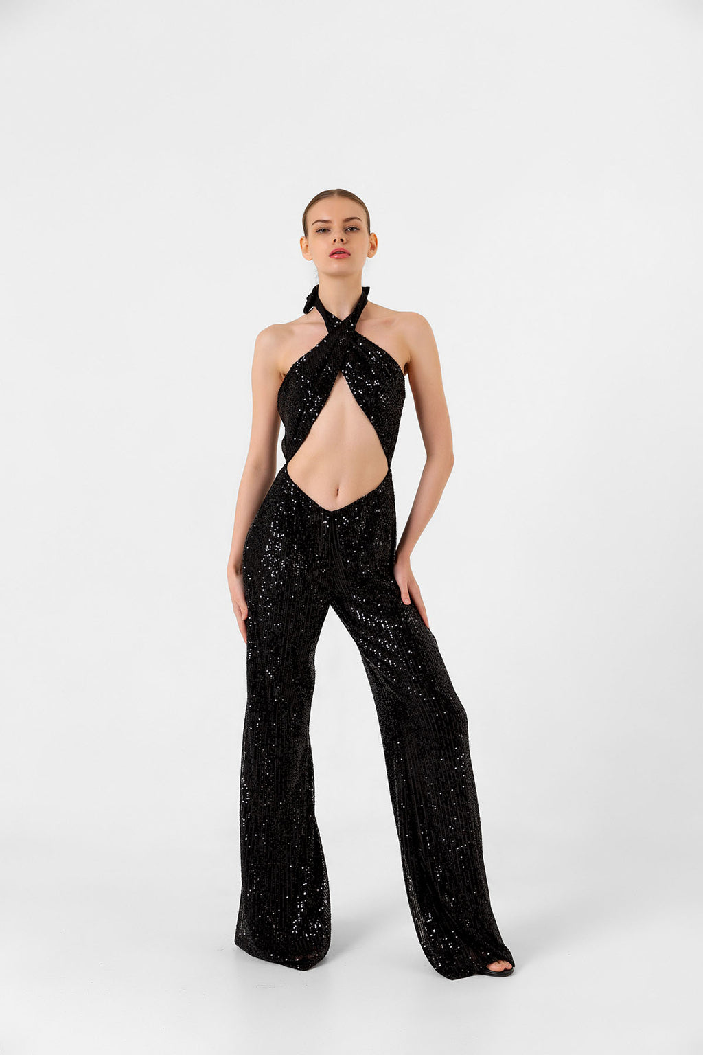 Pul Payetli Halter Yaka Siyah İspanyol Paça Tulum