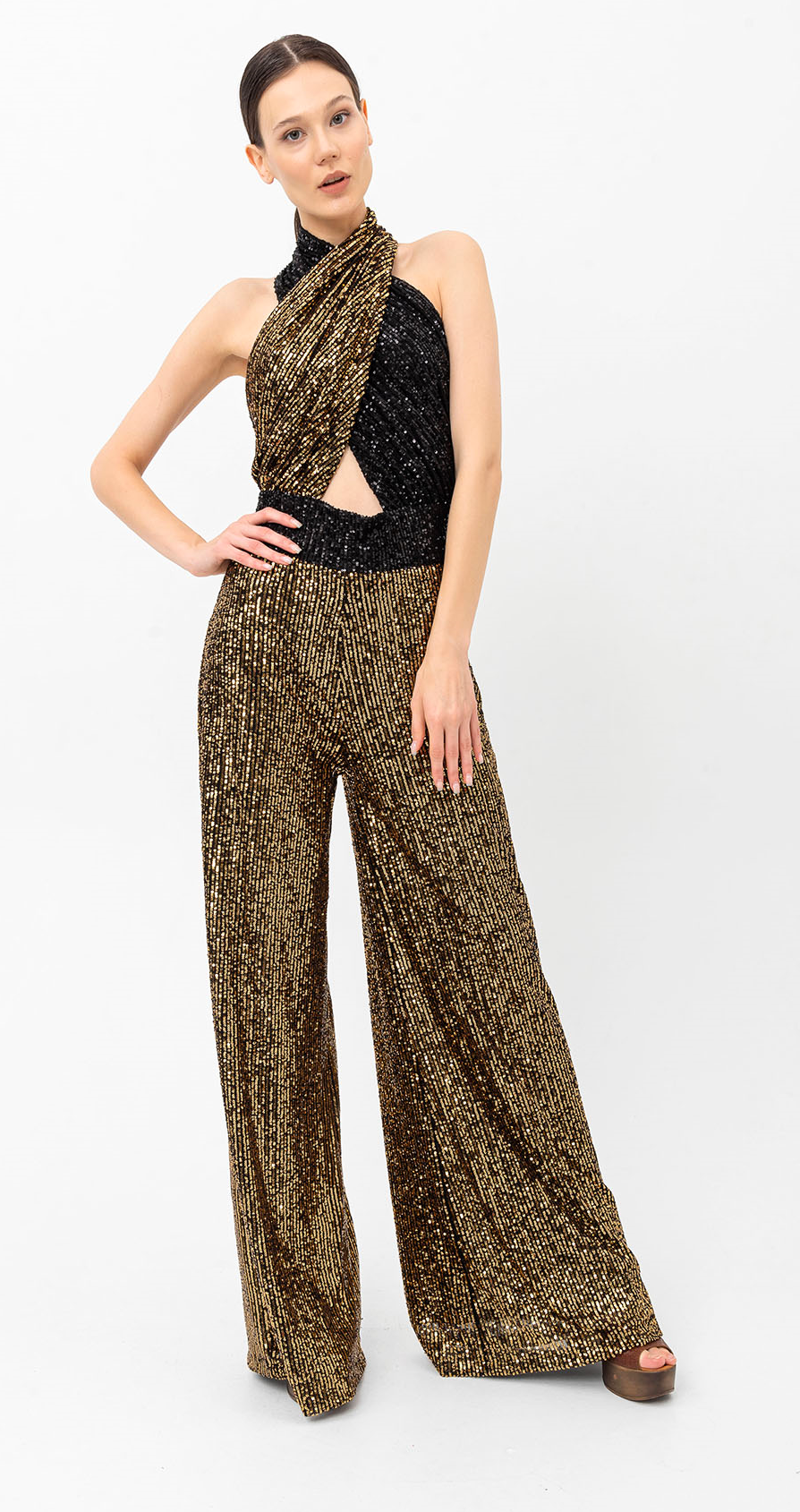 Pul Payetli Halter Yaka Siyah Gold Wide Leg Tulum